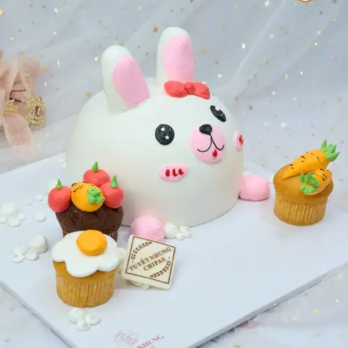 banh kem tao hinh mau so (19)